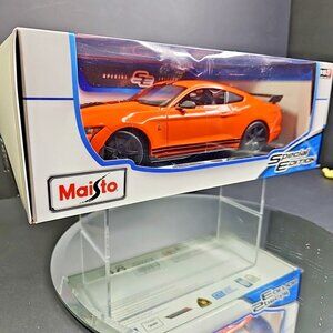 Maisto  Mustang Shelby GT500 2020 1:18 Scale Diecast Model Car Orange